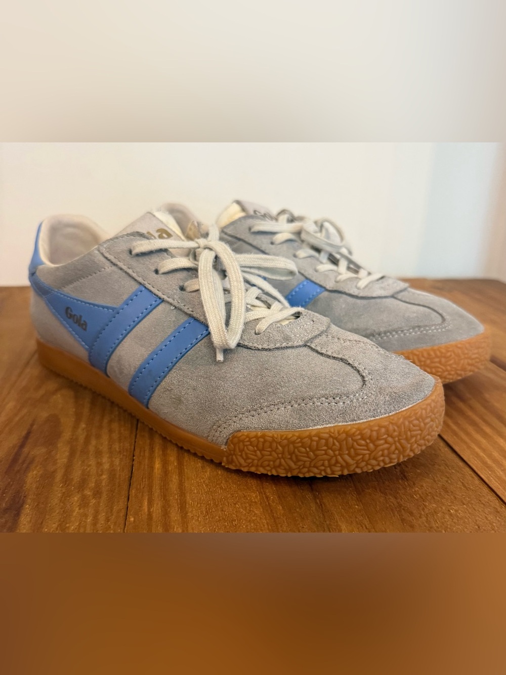 Gola. Classic Elan Sneakers. Gray/Blue. Size 8.